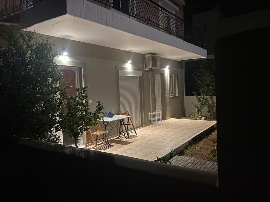 Ilisia Neapoli 1 Apartment *